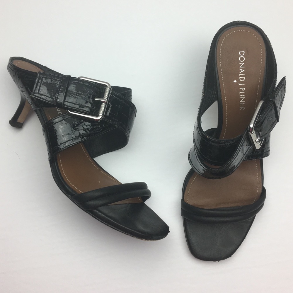 {Donald J. Pliner} Black Kitten Heels size 6